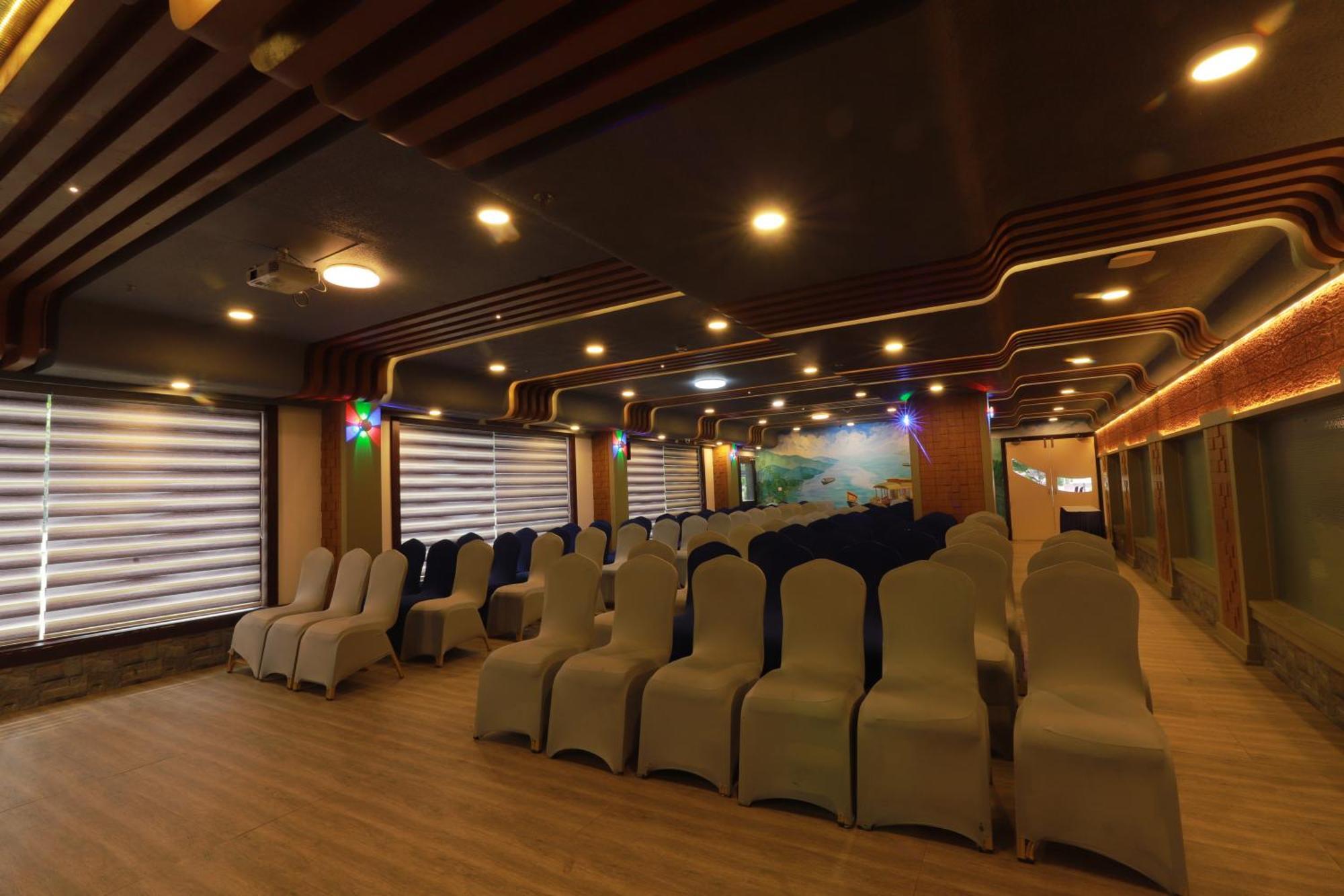 Bhavanam Regency Guruvayoor Guruvayur Bagian luar foto