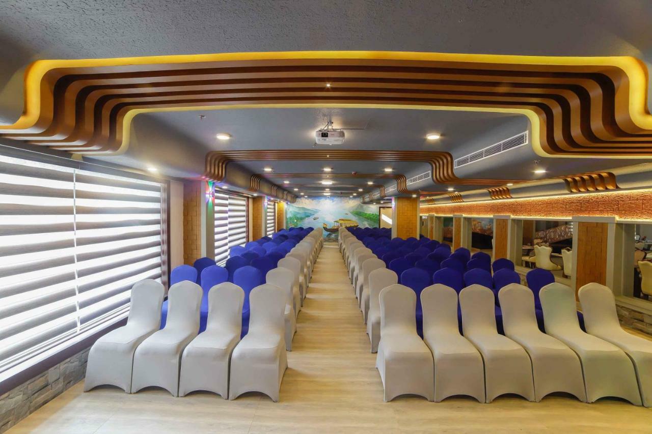 Bhavanam Regency Guruvayoor Guruvayur Bagian luar foto