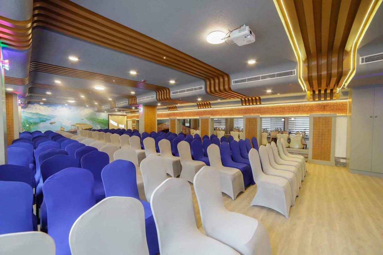Bhavanam Regency Guruvayoor Guruvayur Bagian luar foto