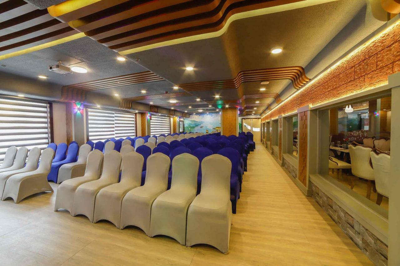 Bhavanam Regency Guruvayoor Guruvayur Bagian luar foto